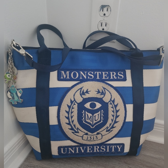 Harveys monsters inc poster tote - Picture 2 of 3